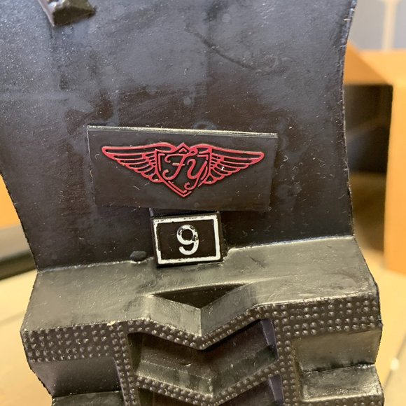 ~Used W/O Box! Womens FY Rainproof Water High Glossy Slip On Boots Black Size 9 - Picture 6 of 6